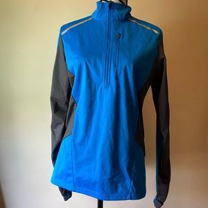 Eastern Mountain Sports half zip pullover size Small